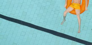 Eu e o Cara da Piscina (2011)